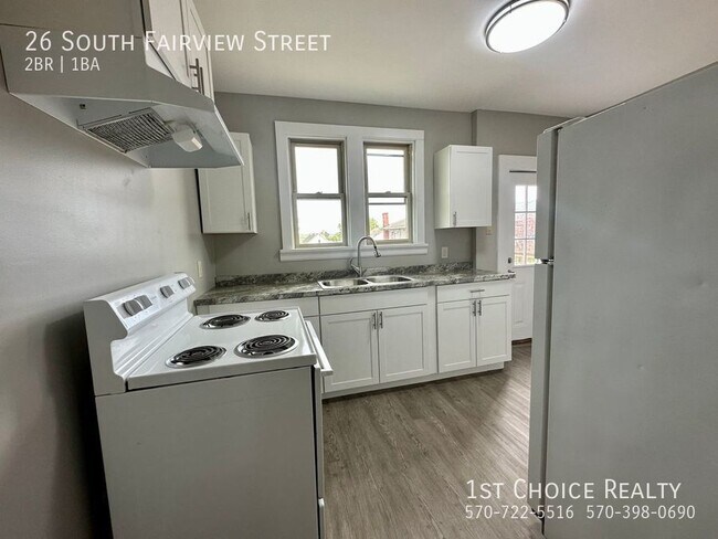 Building Photo - Heat, water, sewer, trash removal included!