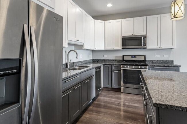 Foto del edificio - 2 bedroom in Glenview IL 60025