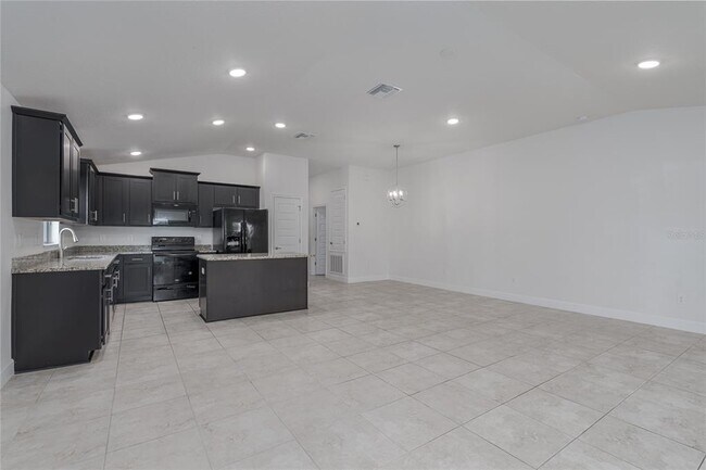 Foto del edificio - 9123 46th Ct E