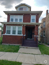 Building Photo - 10512 S Wabash Ave