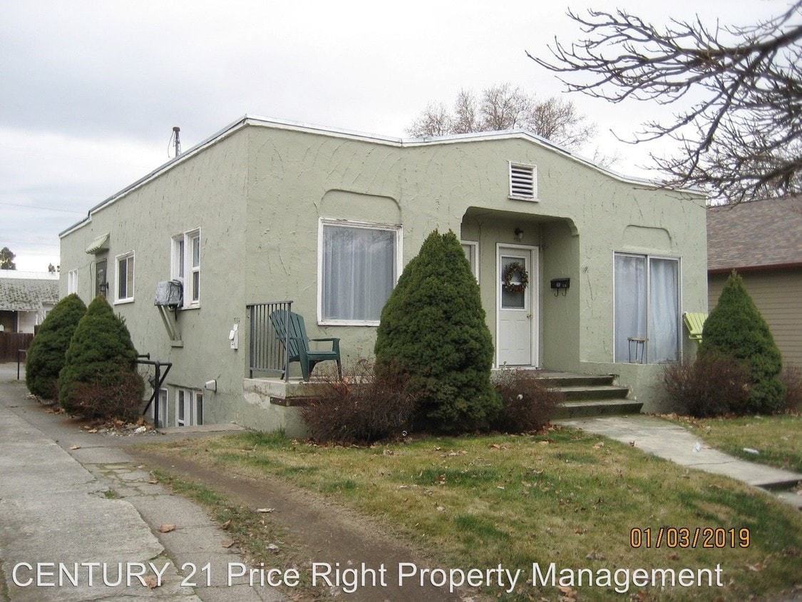 Primary Photo - 714-716 10th Ave