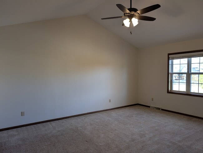 Dormitorio principal - N58W23824 Hastings Ct