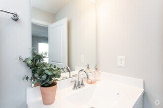 2BR, 2.5BA - 1,210 SF - Stansbury Town - LC Gahanna
