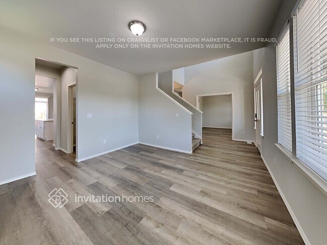 Building Photo - 301 Hawk Ave SW