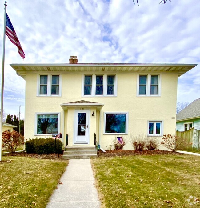 Building Photo - 2126 N 23rd St