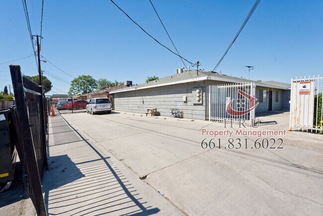 Foto del edificio - 2901 S Chester Ave