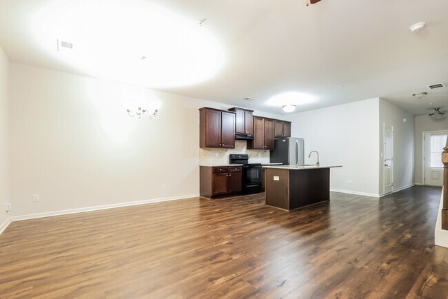 Foto del edificio - Cozy 3-Bedroom Home in Jonesboro, GA