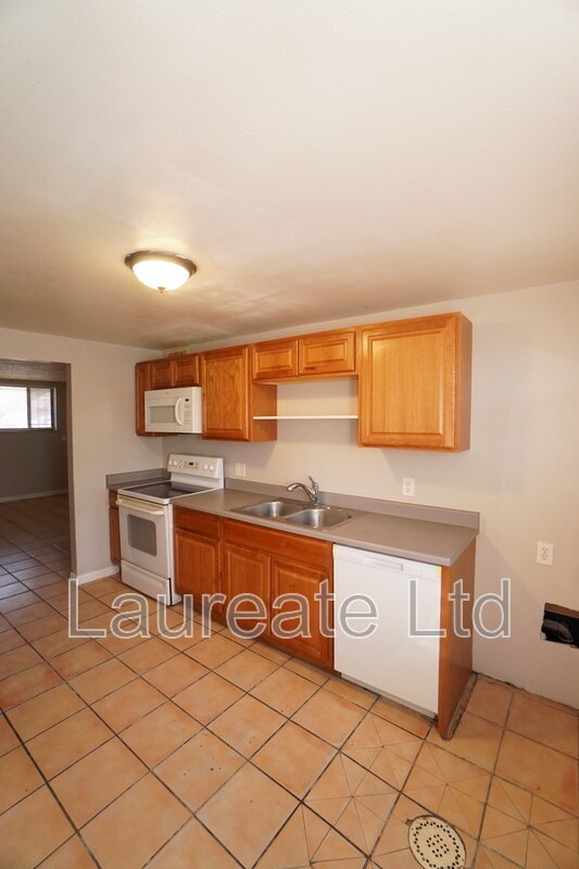 Foto del edificio - 1124 Rosemary St