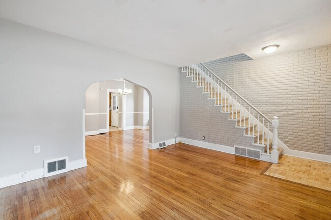 Foto del edificio - 1411 Jersey Ridge Rd