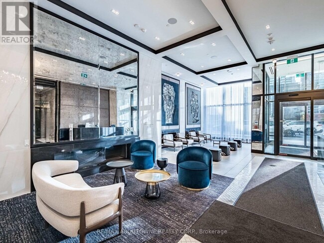 Building Photo - 8 Wellesley St W