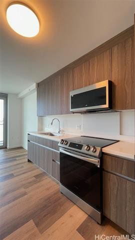 Building Photo - 1515 Liona St