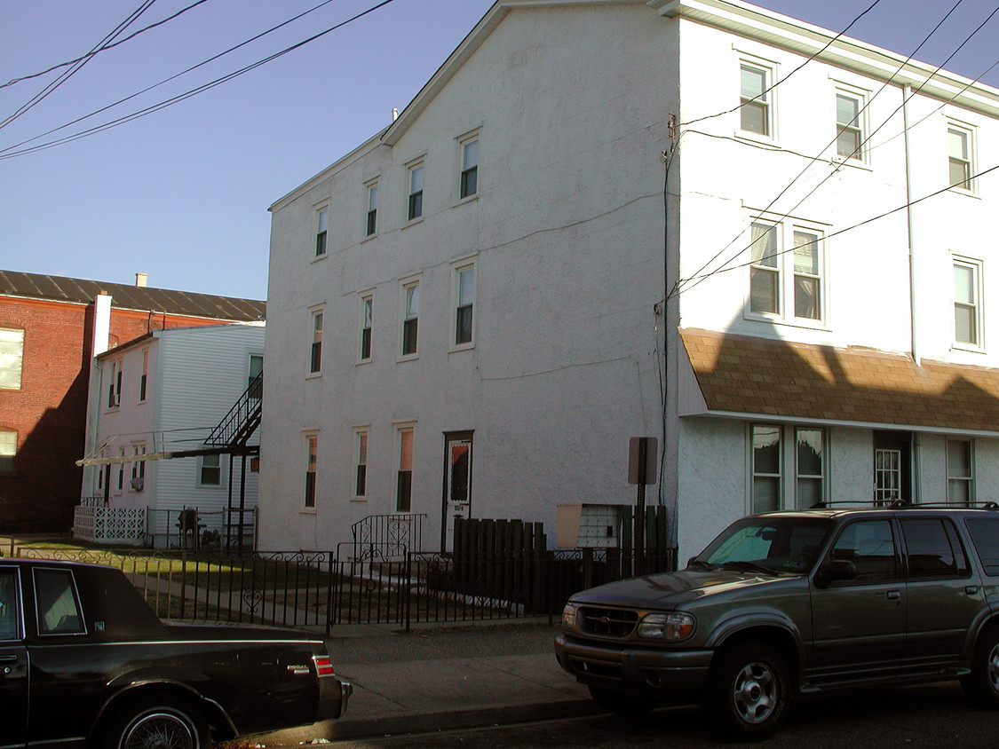 Foto del edificio - 301 Lafayette St