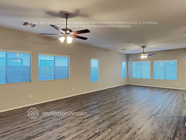 Building Photo - 851 W Desert Basin Dr