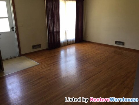 Foto del edificio - 10937 Foley Blvd NW
