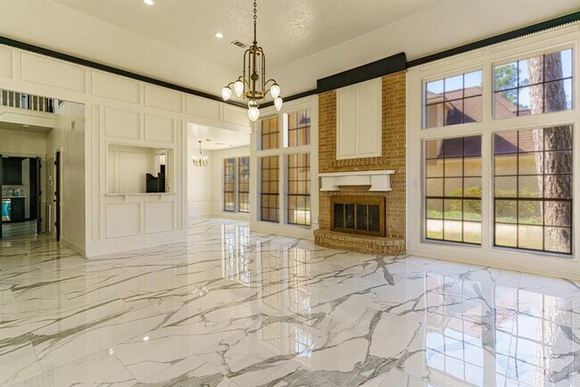 Foto del edificio - 6903 Cypress Point Dr