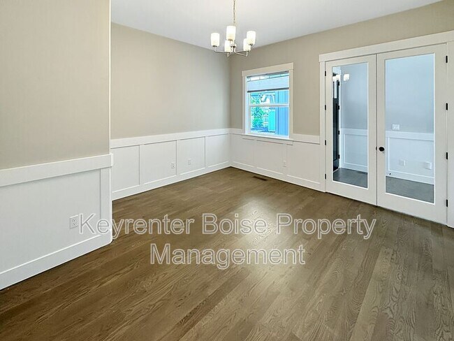 Building Photo - 8081 W Brooks Dr