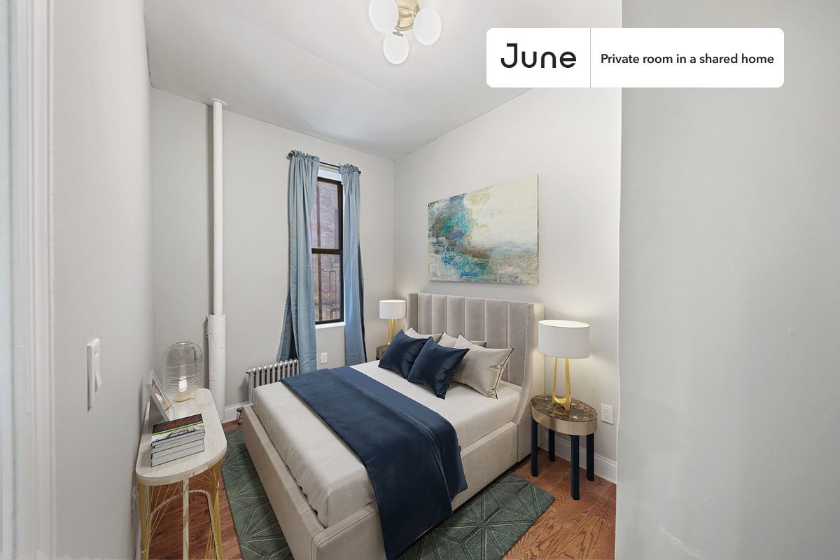 Primary Photo - Private bedroom in 4 bed/1.5 bath Home