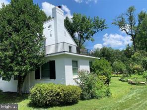 Primary Photo - 3807 Montrose Dr
