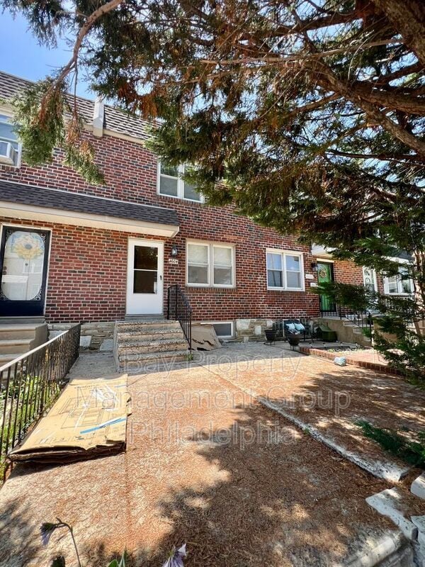Building Photo - 4604 Oakmont St