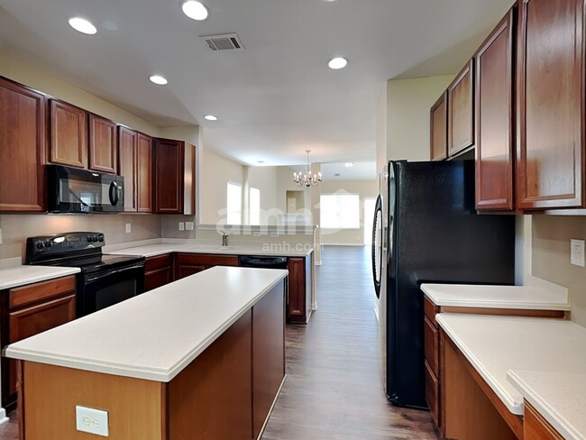 Building Photo - 11225 Amherst Glen Dr
