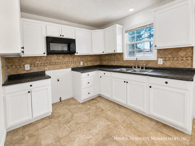 304 SE 9th