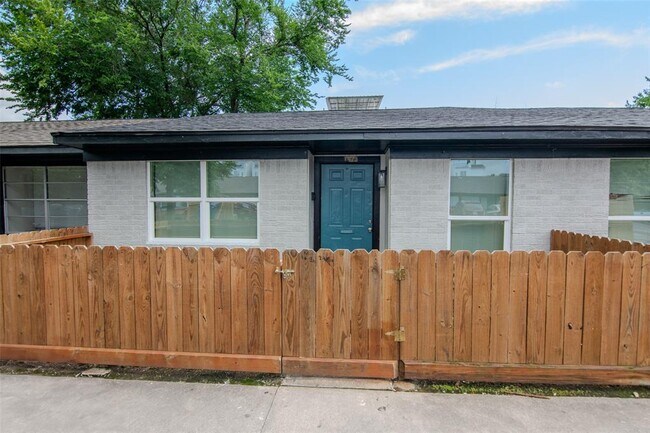 Foto del edificio - 1623 Northwood St