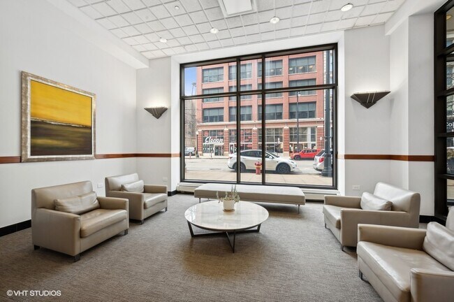 Building Photo - 1111 S Wabash Ave