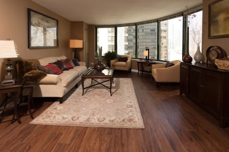 Foto principal - 415 W Ohio St