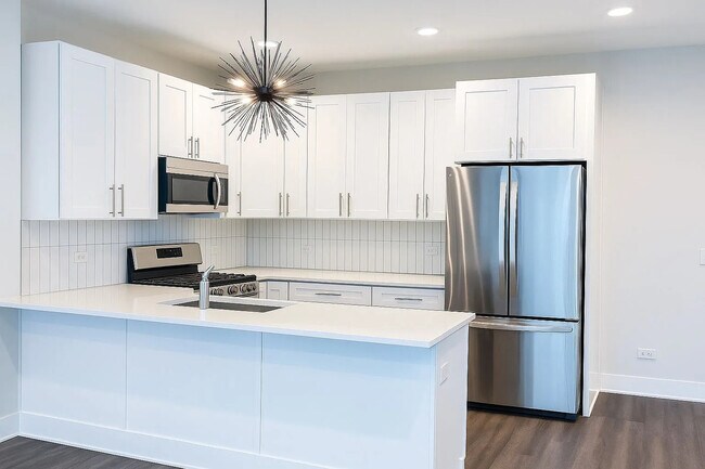 Foto del edificio - 4608 S Indiana Ave