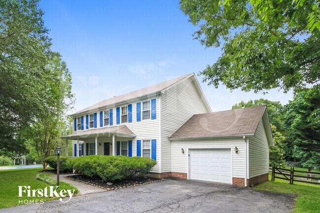 Foto del edificio - 7052 Avenbury Cir