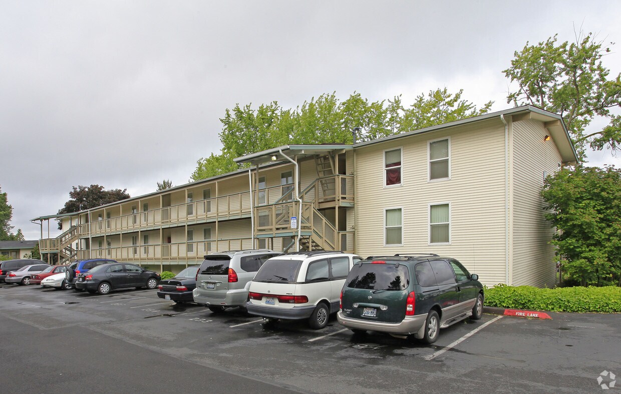 Primary Photo - Windsor Heights