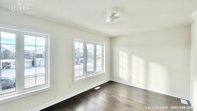 Building Photo - 148 Terry Fox Dr