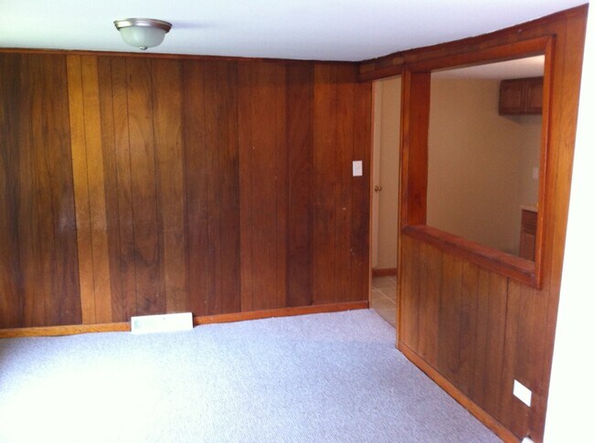 Foto del edificio - 1076 W Market St