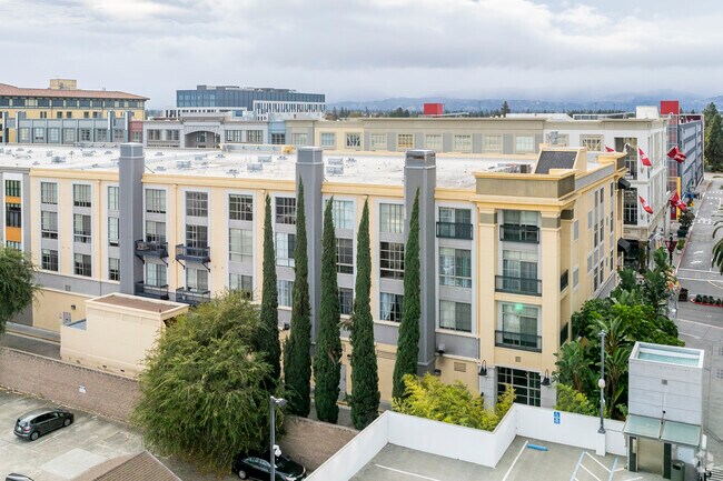 Building Photo - The Margo
