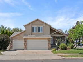 Building Photo - 1602 W Rockbridge Dr