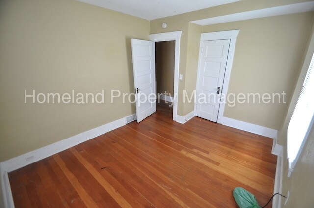 Building Photo - 420 W Shannon Ave