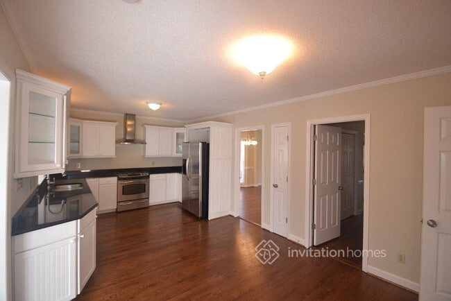 Building Photo - 6010 Millbury Ct