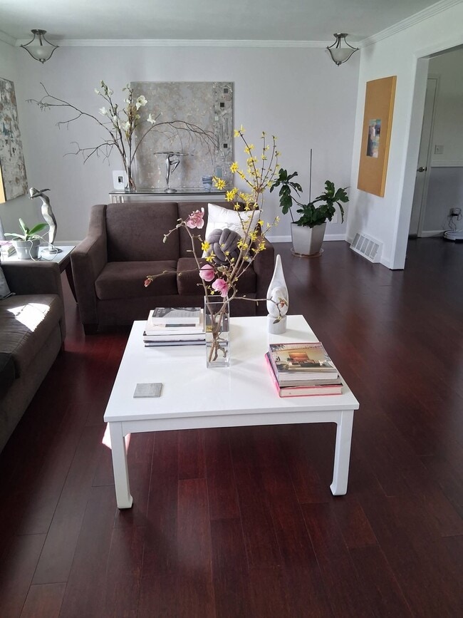 Foto del edificio - 5267 Fountainhead Ln