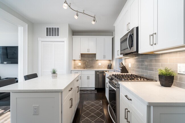 Foto del edificio - 712 Willow Ave
