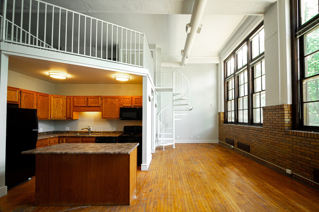 Unidad 26 - Whittier Place