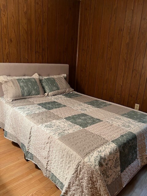 Bedroom - 132 Putnam Pike