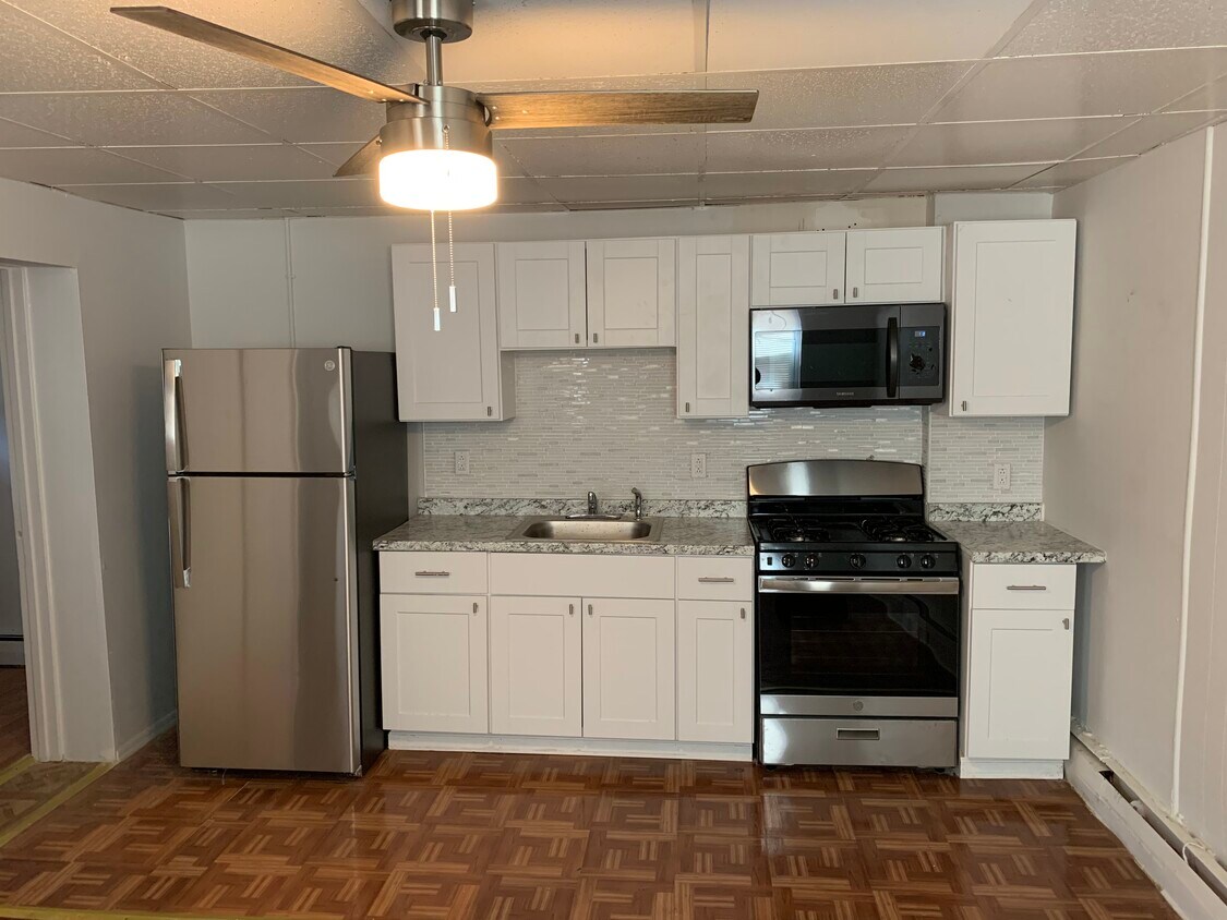 499 Amboy Ave, Perth Amboy, NJ 08861 Apartments Perth Amboy, NJ