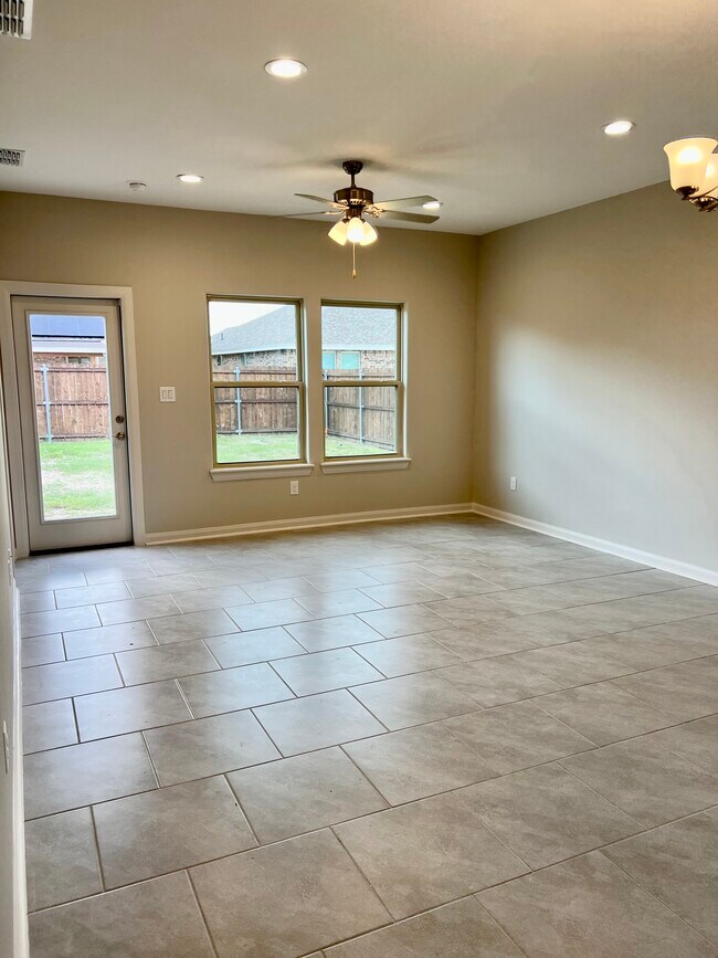 8512 N 33rd Ln, McAllen, TX 78504 House Rental in McAllen, TX