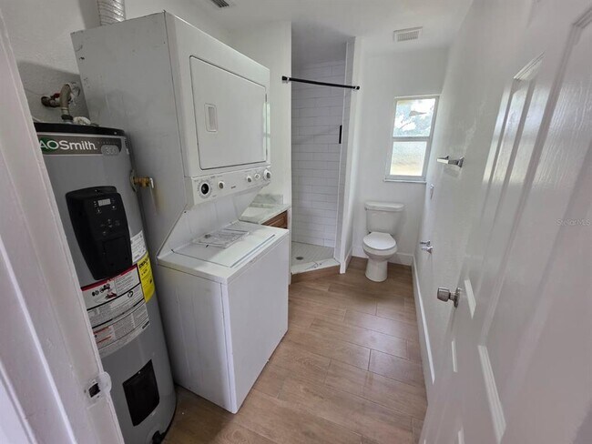 Foto del edificio - 1614 N Washington Ave