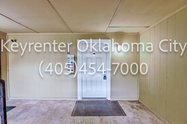 Foto del edificio - 6554 N Meridian Ave