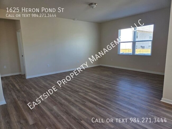 Building Photo - 1625 Heron Pond St