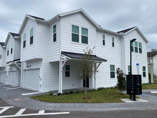 Photo - Brand New Constructed Townhouse in South Tampa - Available October 2024