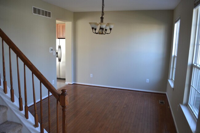 Foto del edificio - 118 Woodberry Dr