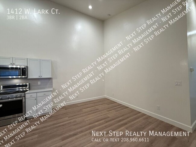 Foto del edificio - 1412 W Lark Ct