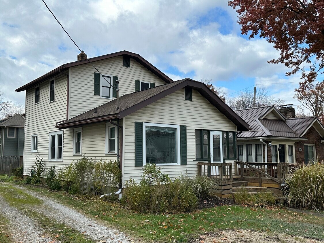 Foto principal - 2886 Norwood St